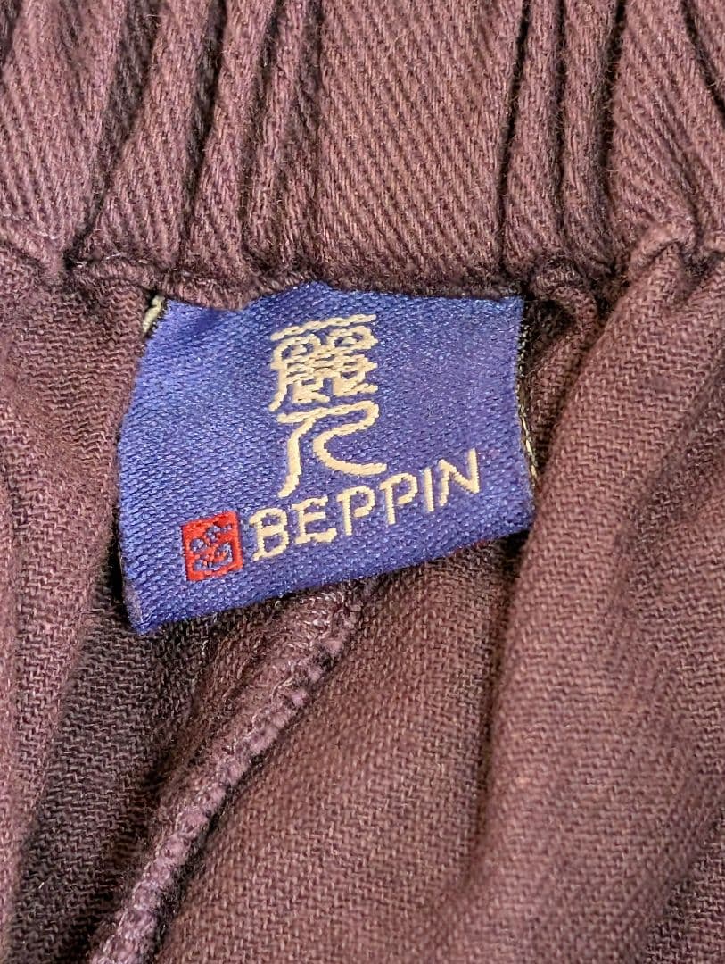 倭物やカヤ・グレー花柄五分袖チュニック&もんぺパンツ