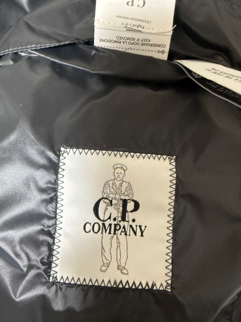 ジャケット・アウター C.P. COMPANY LIGHTWEIGHT DOWN JACKET S
