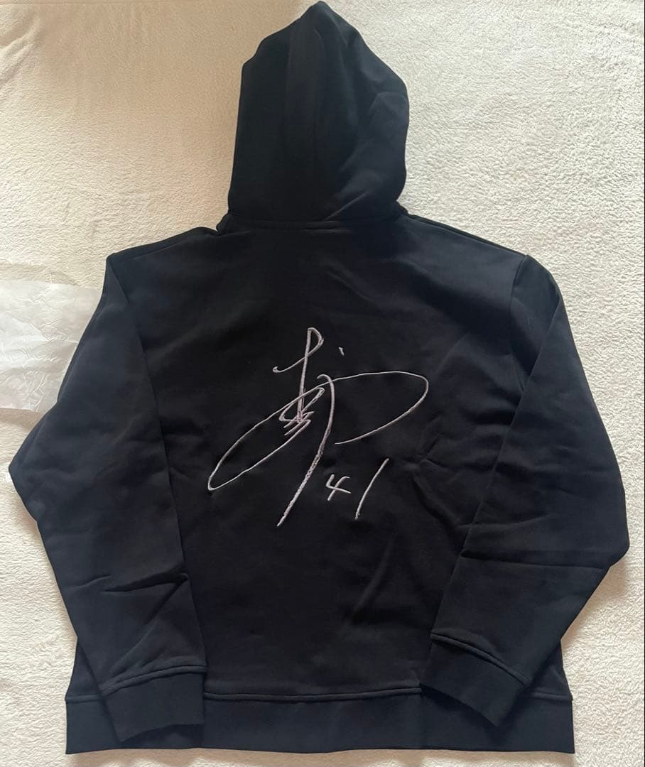 村上頌樹 阪神タイガース サイン刺繍パーカー
