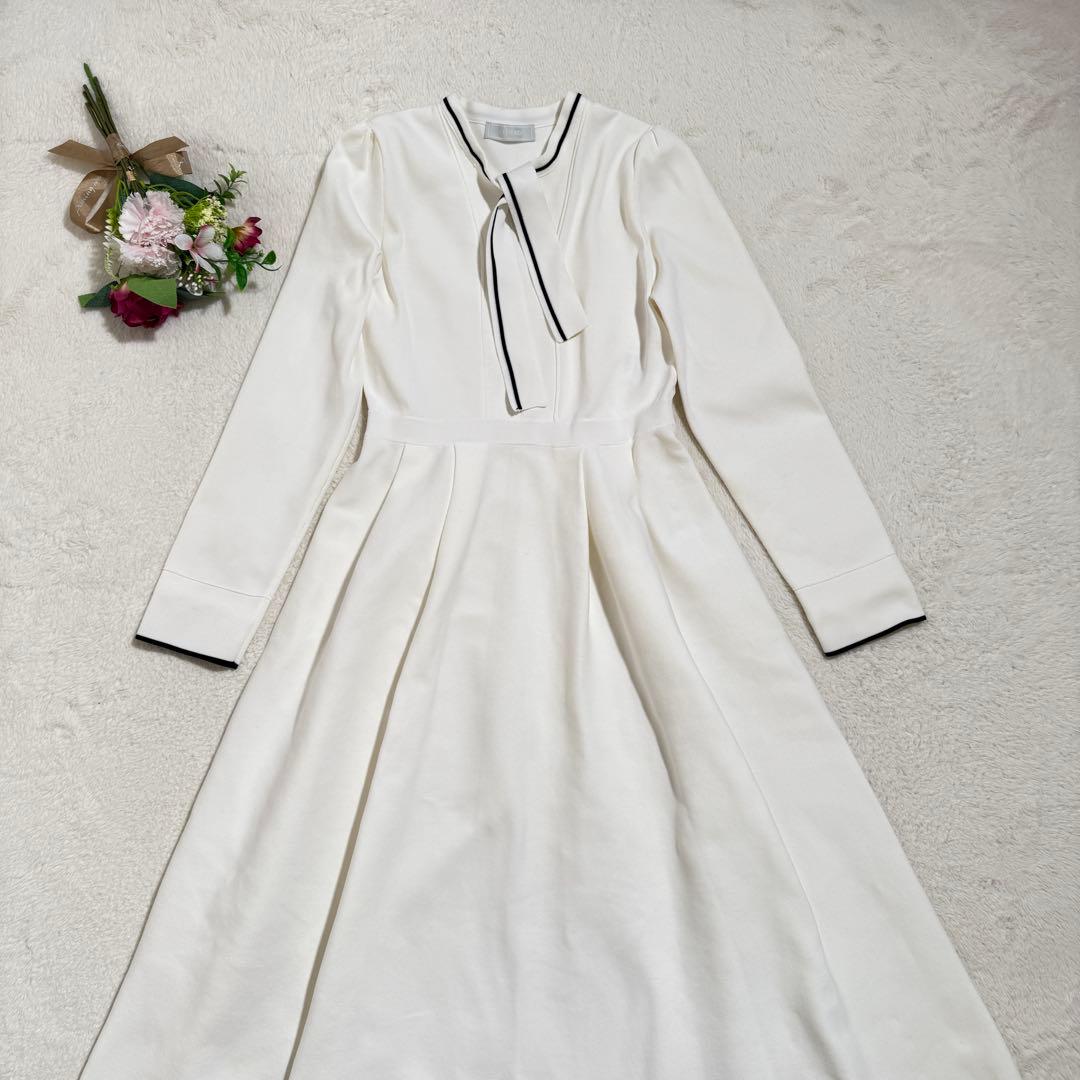 美品　セルフォード ボウタイ　ニットワンピース Aライン　2023年