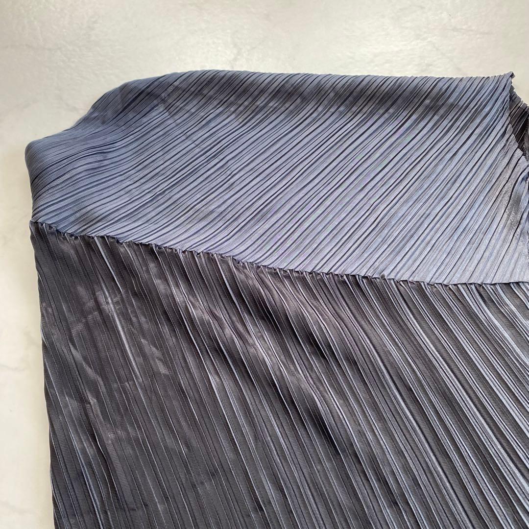 美品★PLEATS PLEASE イッセイミヤケ 半袖カットソー Vネック 3