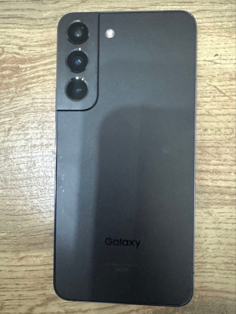 Galaxy s22 SCG13 ファントムブラック本体　SIMフリー