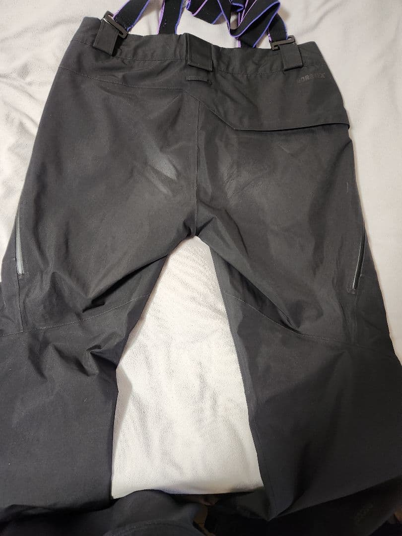 再値下げ　Patagonia パウダーボウルパンツ　ゴアテックス