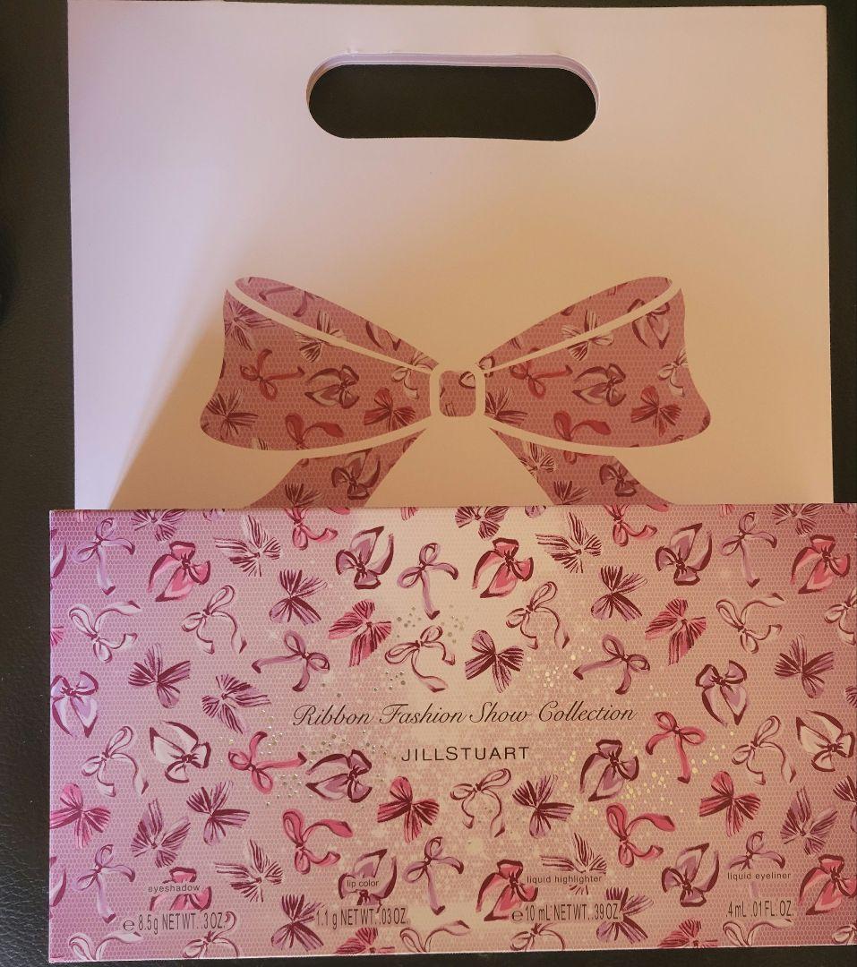 ジルスチュアート　クリスマスコフレ2025 リボンファションショーコレクション