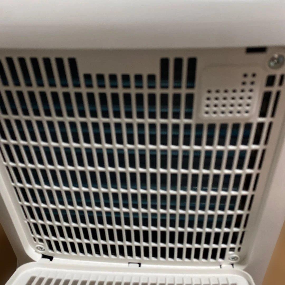 SHARP プラズマクラスター 衣類乾燥除湿機 CV-N71-W（2022年製）