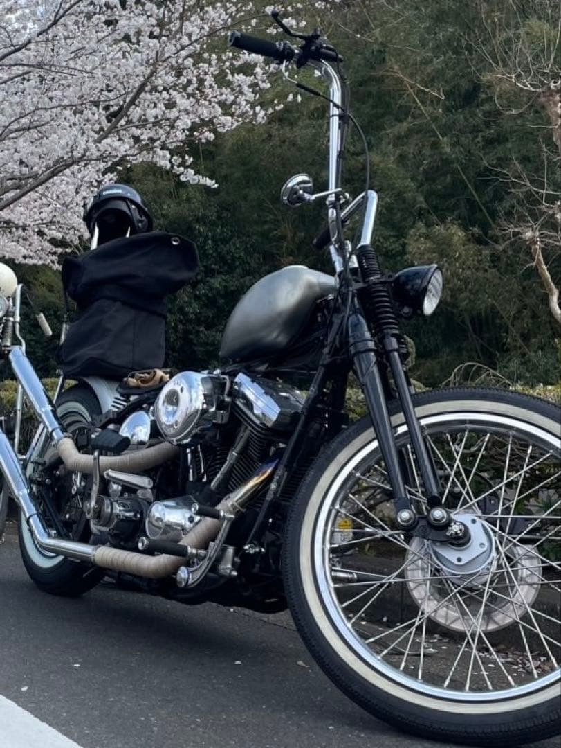 タンク　ピーナッツタンク　ハイトンネル　素地の上に艶消しクリア　ハーレー