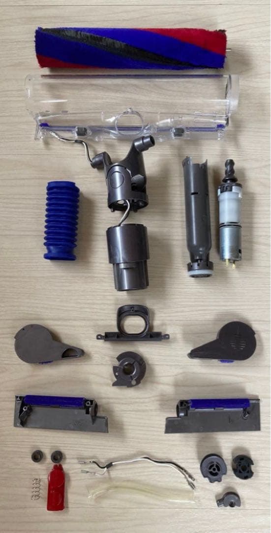 ダイソン掃除機　sv18 サイクロン部 完全分解洗浄