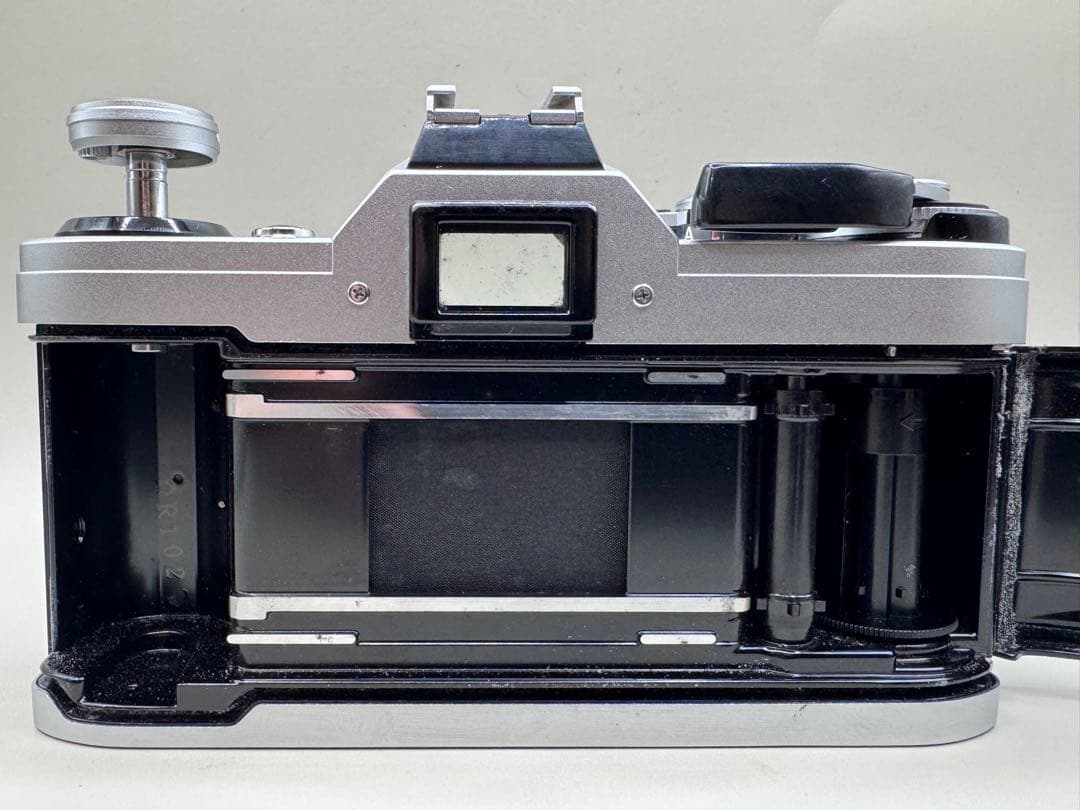 フィルムカメラ Canon AE-1 / FD 28mm f2.8 S.C.