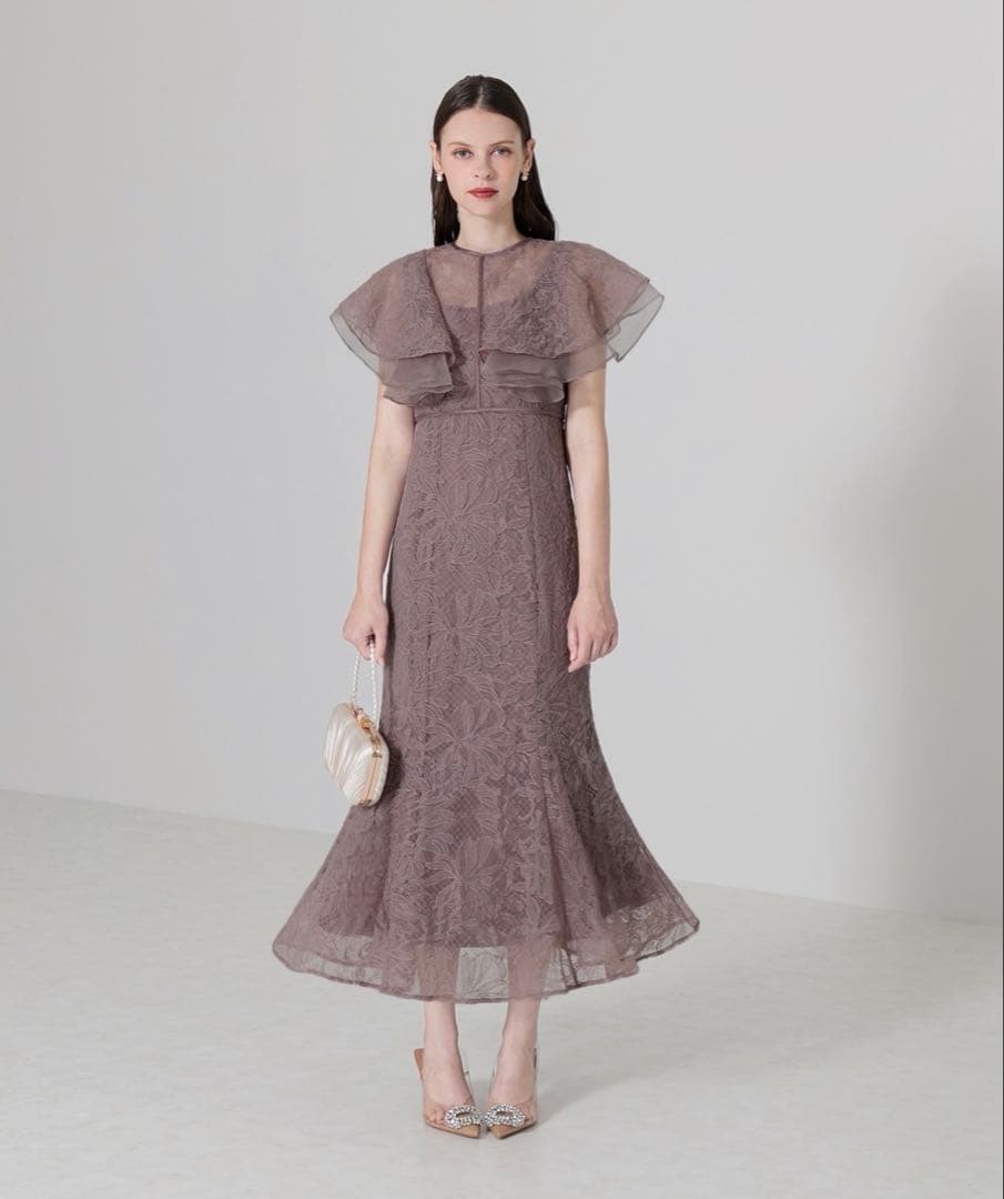 美品　Leja フリル半袖シアーレース花柄刺繍ウエストマークマーメイドワンピース