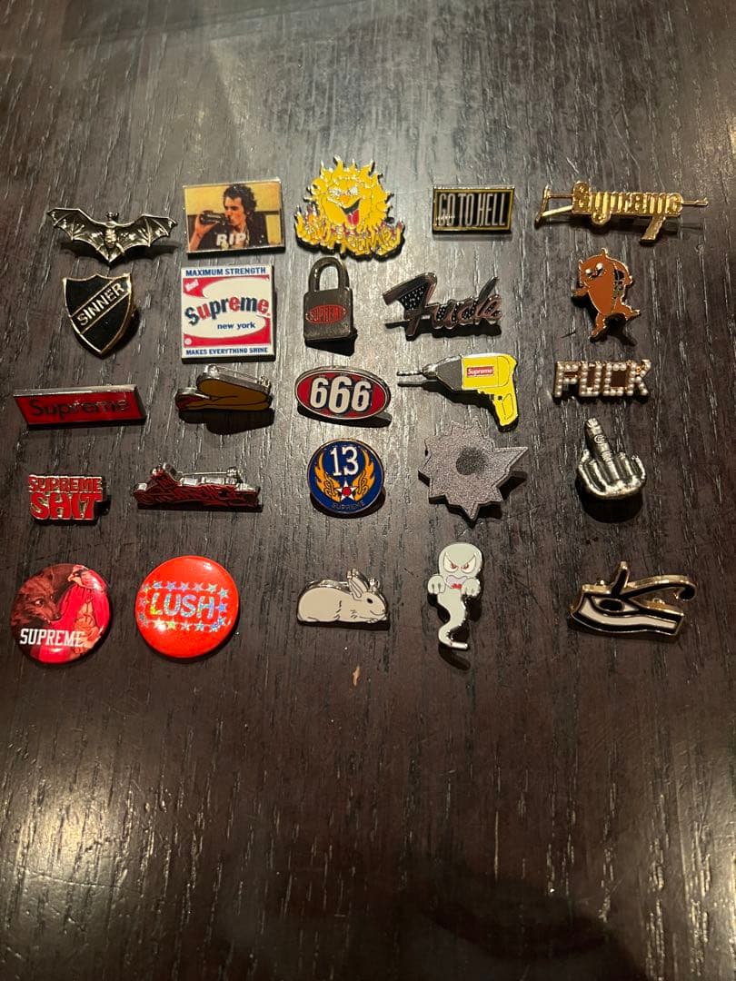 Supreme Pins Crusher Black M/L pins 25個