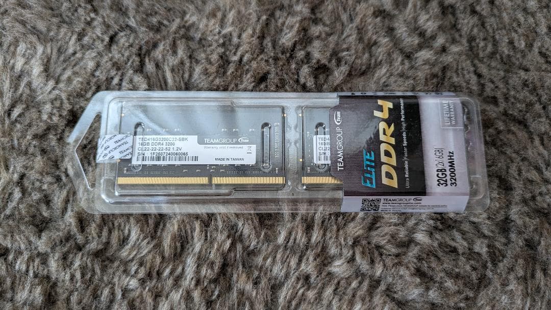 Team ノート用メモリ DDR4 3200MHz 32GB(16GBx2枚)①