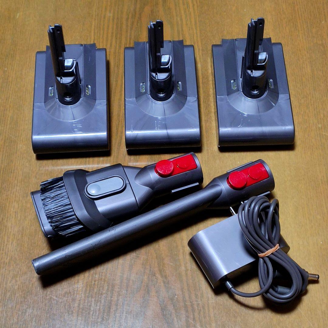 ダイソン V8 SV10 掃除機 分解清掃済み 動作品 純正バッテリー３つセット