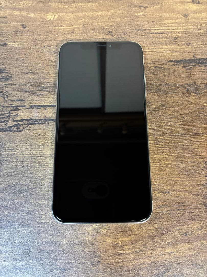 Apple iPhone X 64GB シルバー