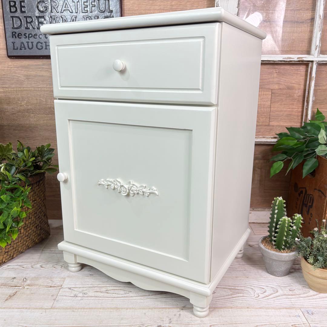 訳あり品【109】フレンチカントリー調ホワイトサイドキャビネット飾り棚収納家具