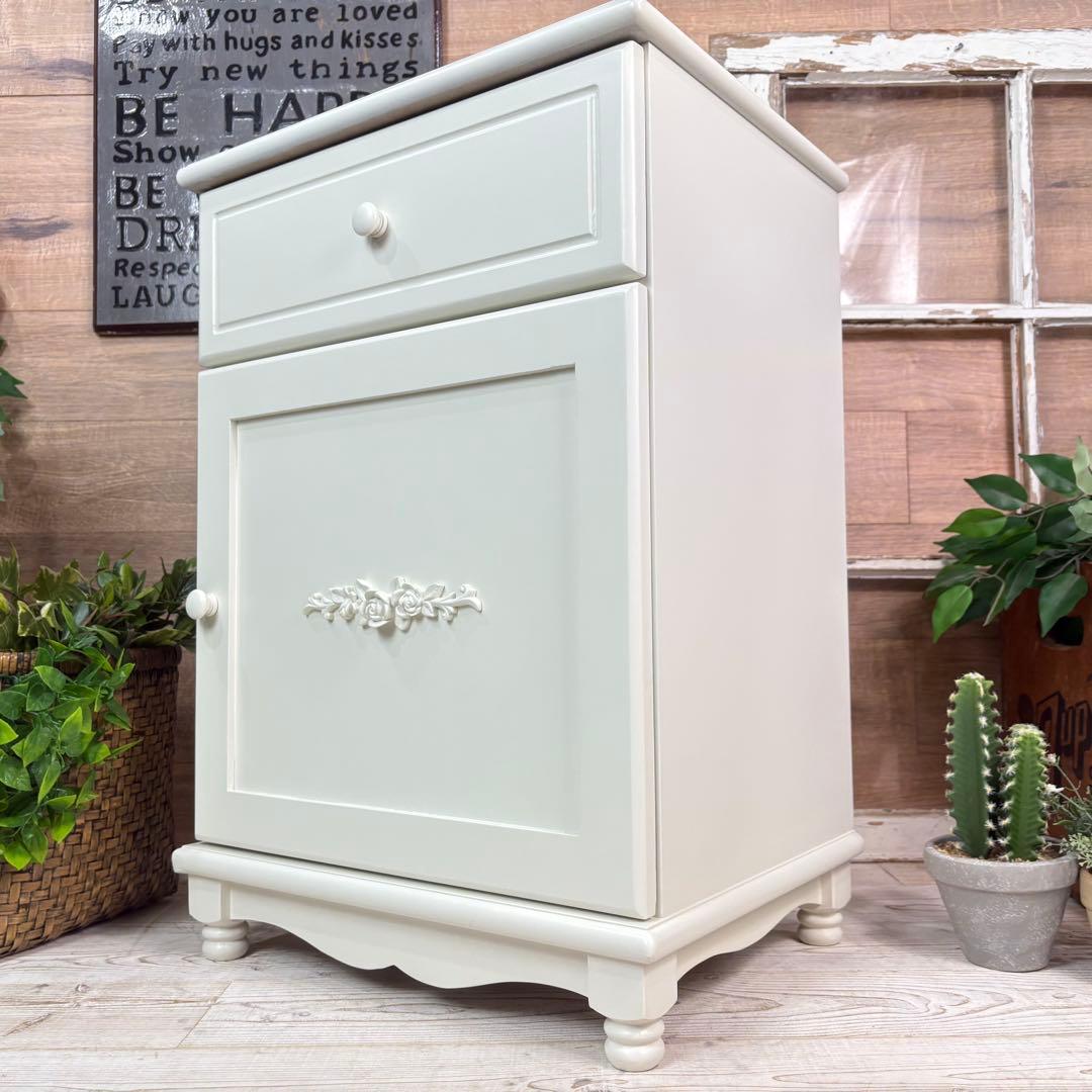 訳あり品【109】フレンチカントリー調ホワイトサイドキャビネット飾り棚収納家具