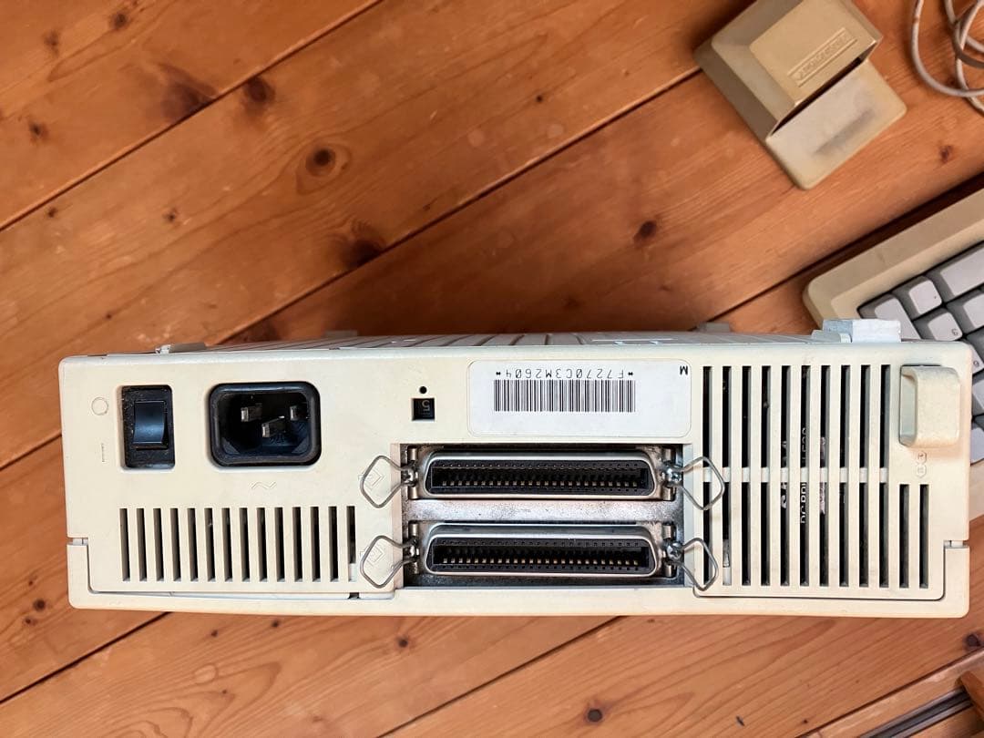 桜*く様 Macintosh Plus & SE セット