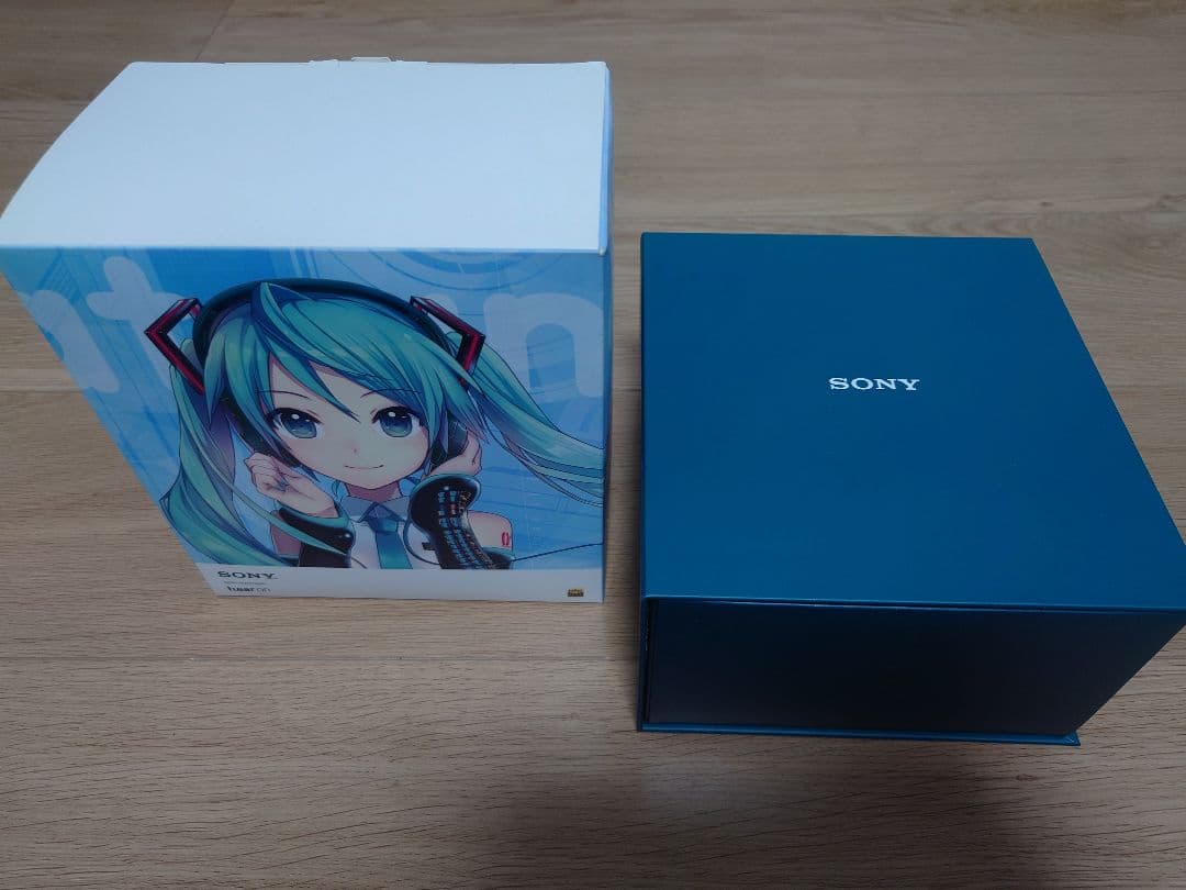 h.ear on（MDR-100A) 初音ミクモデル