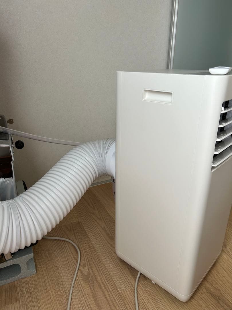 【年間使用可】アイリスオーヤマ ポータブルクーラー 除湿機能・送風機能付き