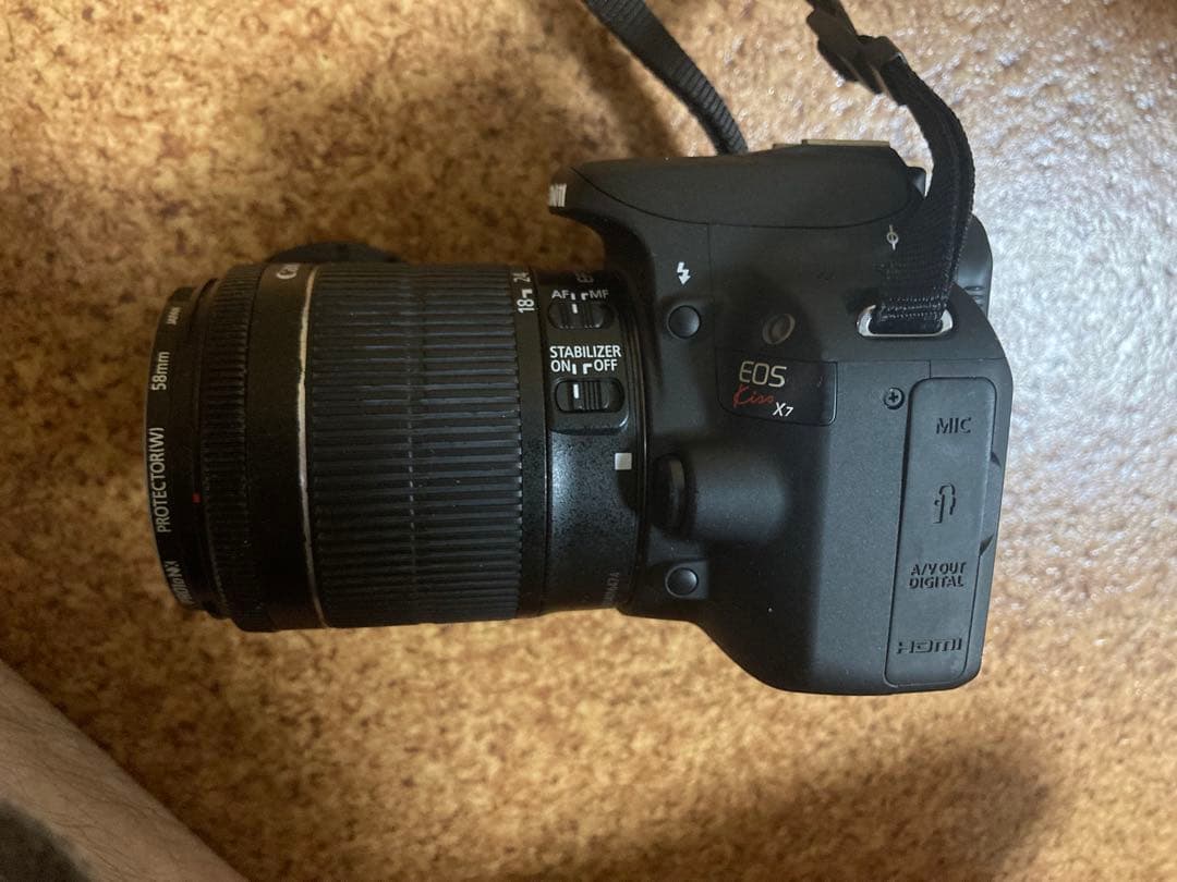 【再再再値下げ！】Canon EOS Kiss X7デジタル一眼レフ！キヤノン