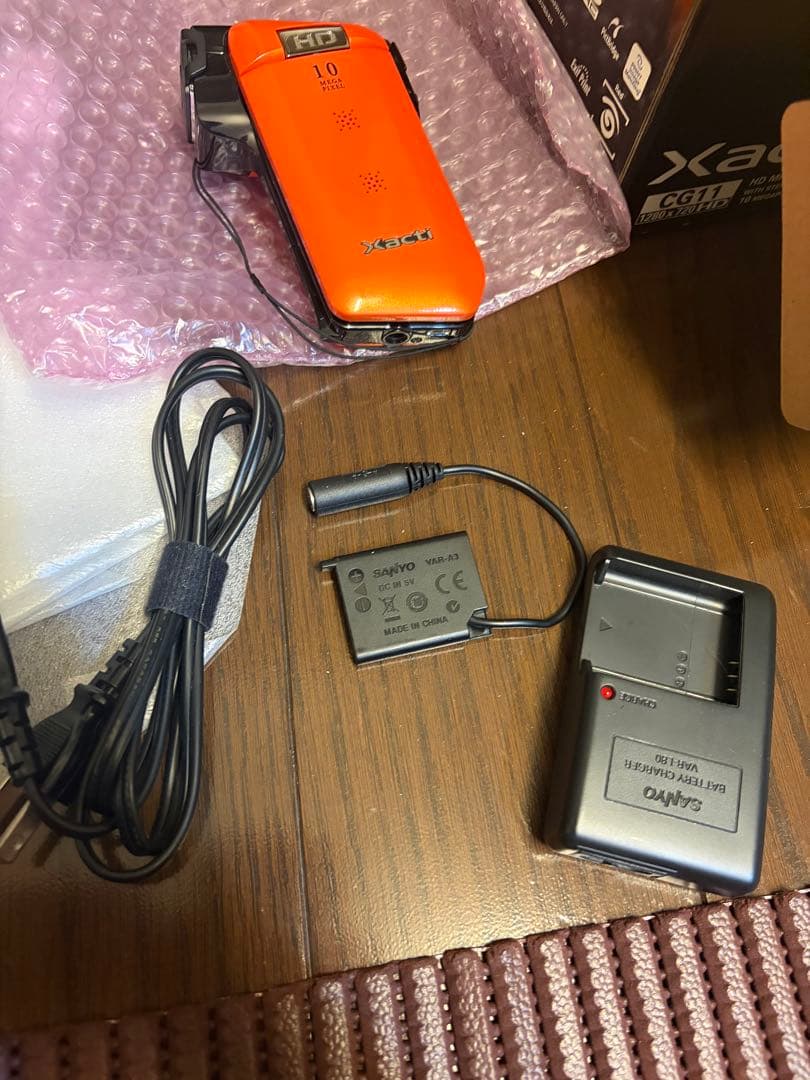 XACTI cg11 オレンジ　箱付