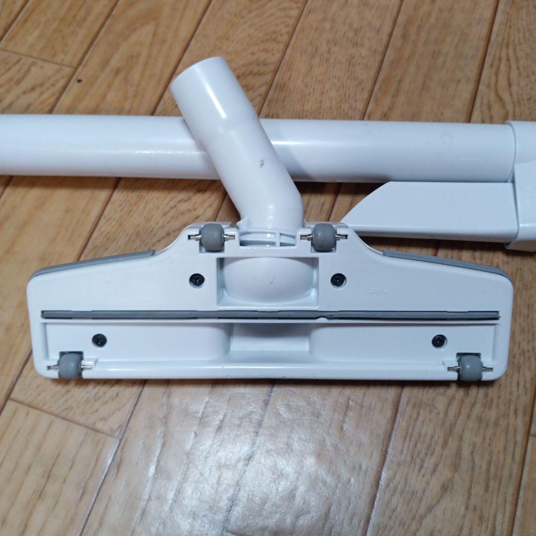 マキタ10.8V充電式クリーナーCL108FD 、純正バッテリー 、純正充電器付