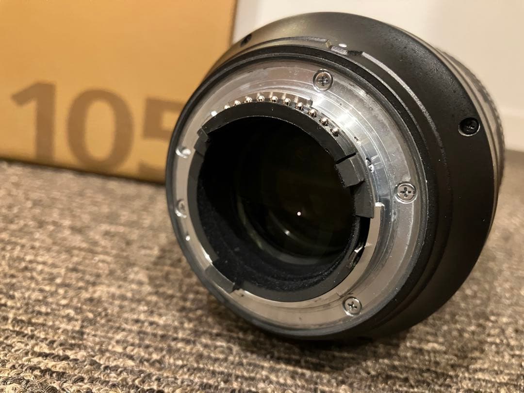 NIKKOR 105mm f/2.8G IF-ED VR マイクロレンズ