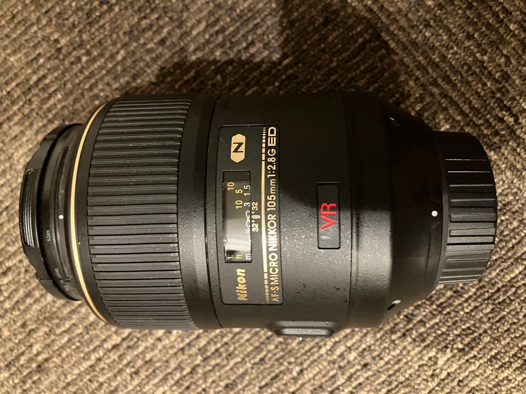 NIKKOR 105mm f/2.8G IF-ED VR マイクロレンズ