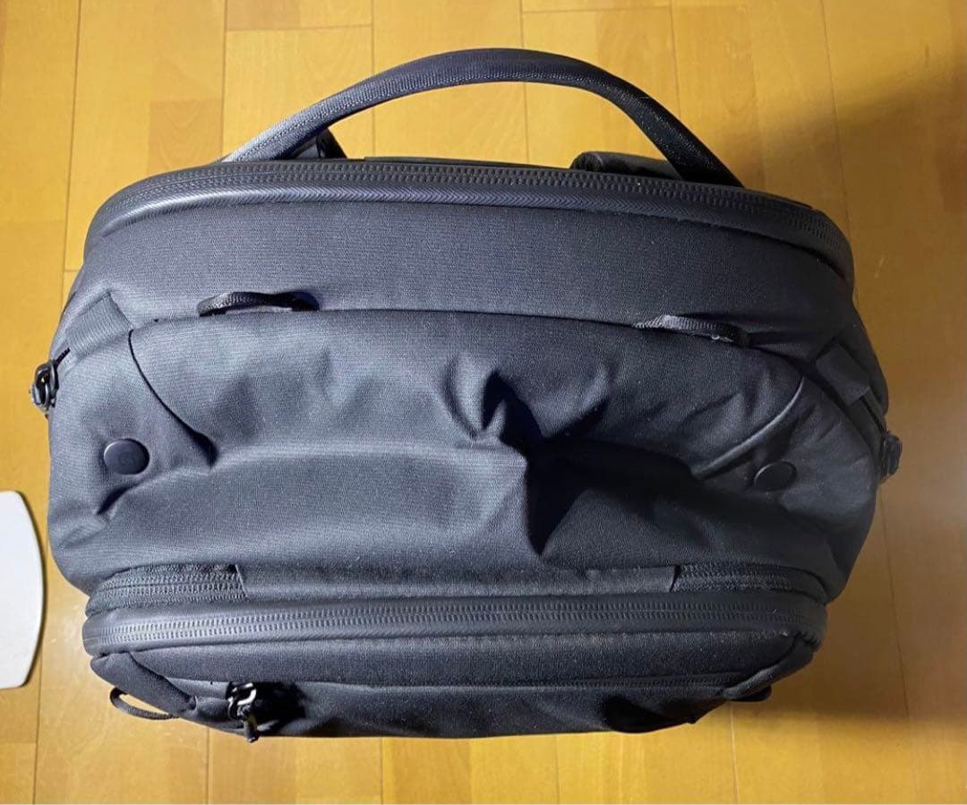 Peak Designトラベルバックパック45L・カメラキューブM