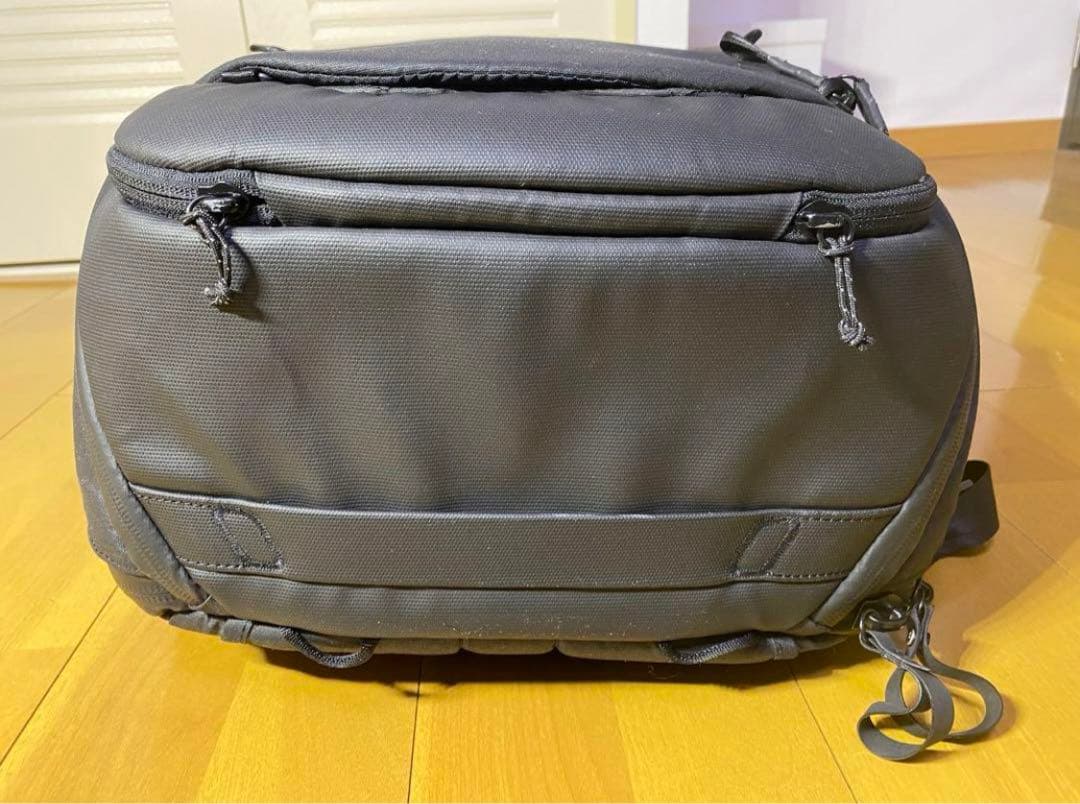 Peak Designトラベルバックパック45L・カメラキューブM