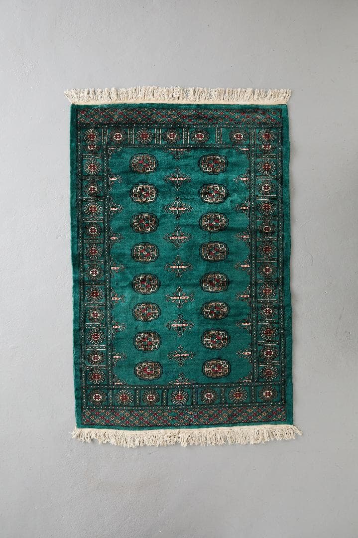 希少　ヴィンテージラグ　ラホール産　トライバルラグ（208×127cm）緑