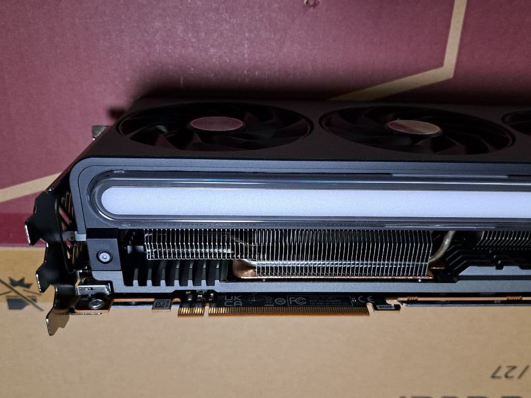 新品購入使用期間極短SAPPHIRE SAP-NITROX7900XT