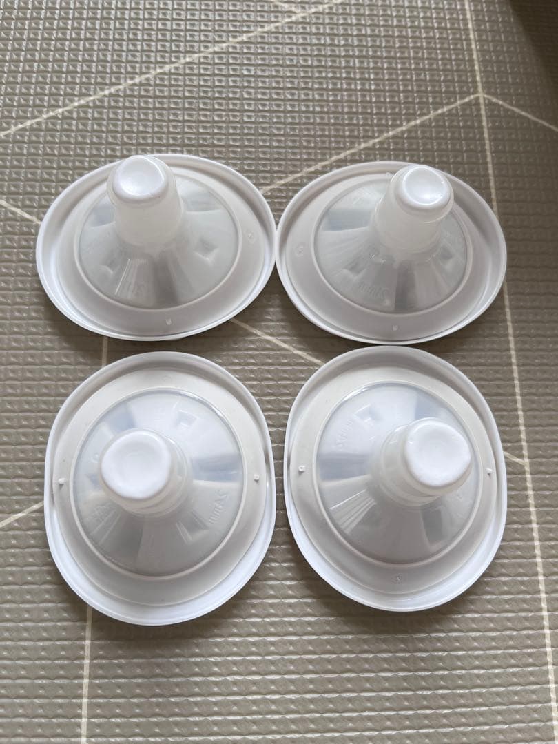 メデラ電動ダブルポンプ搾乳機　おまけ付き