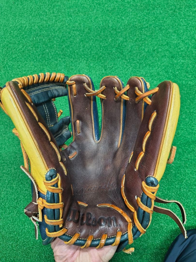 即戦力！Wilson 軟式ワナビー　グローブ ネイビー/ブラウン　86型