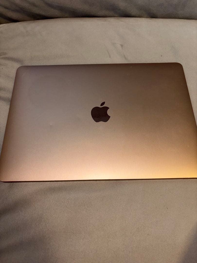 MacBook Air 13.3-inch Mid-2019 ピンクゴールド