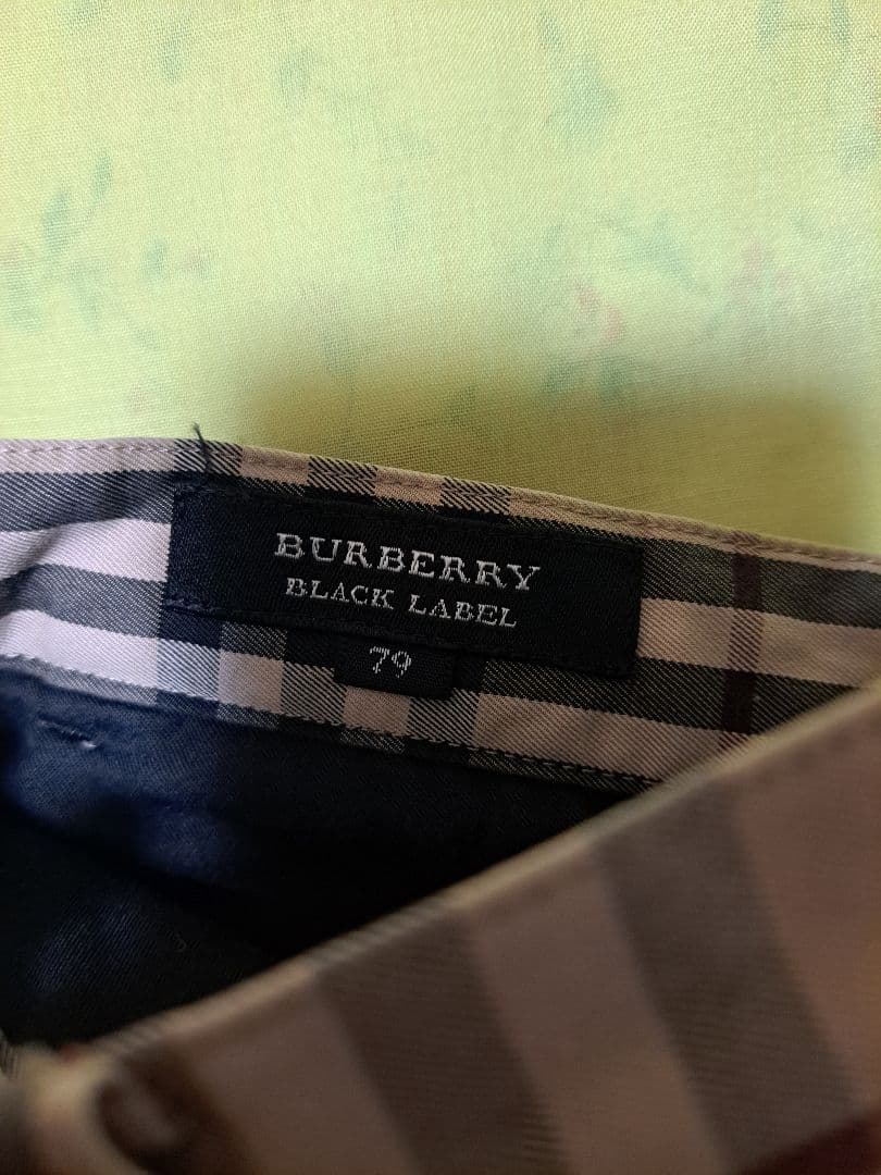 超名作　代名詞バーバリーチェック　バーバリーブラックレーベル　クレストブリッジ