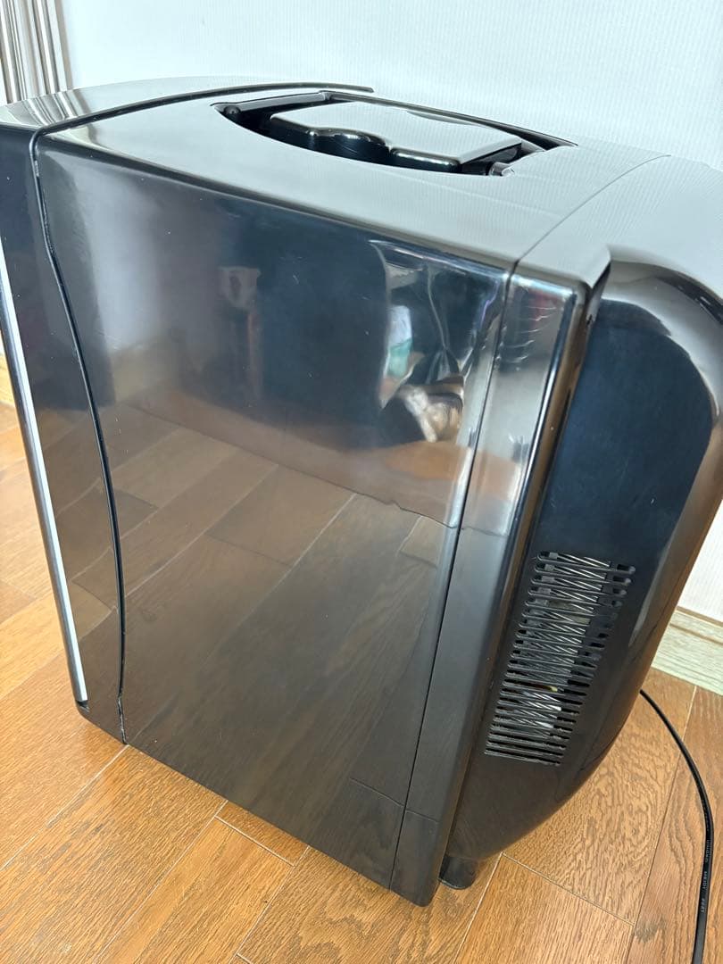 VERSOS 25L 冷温庫 VS-404