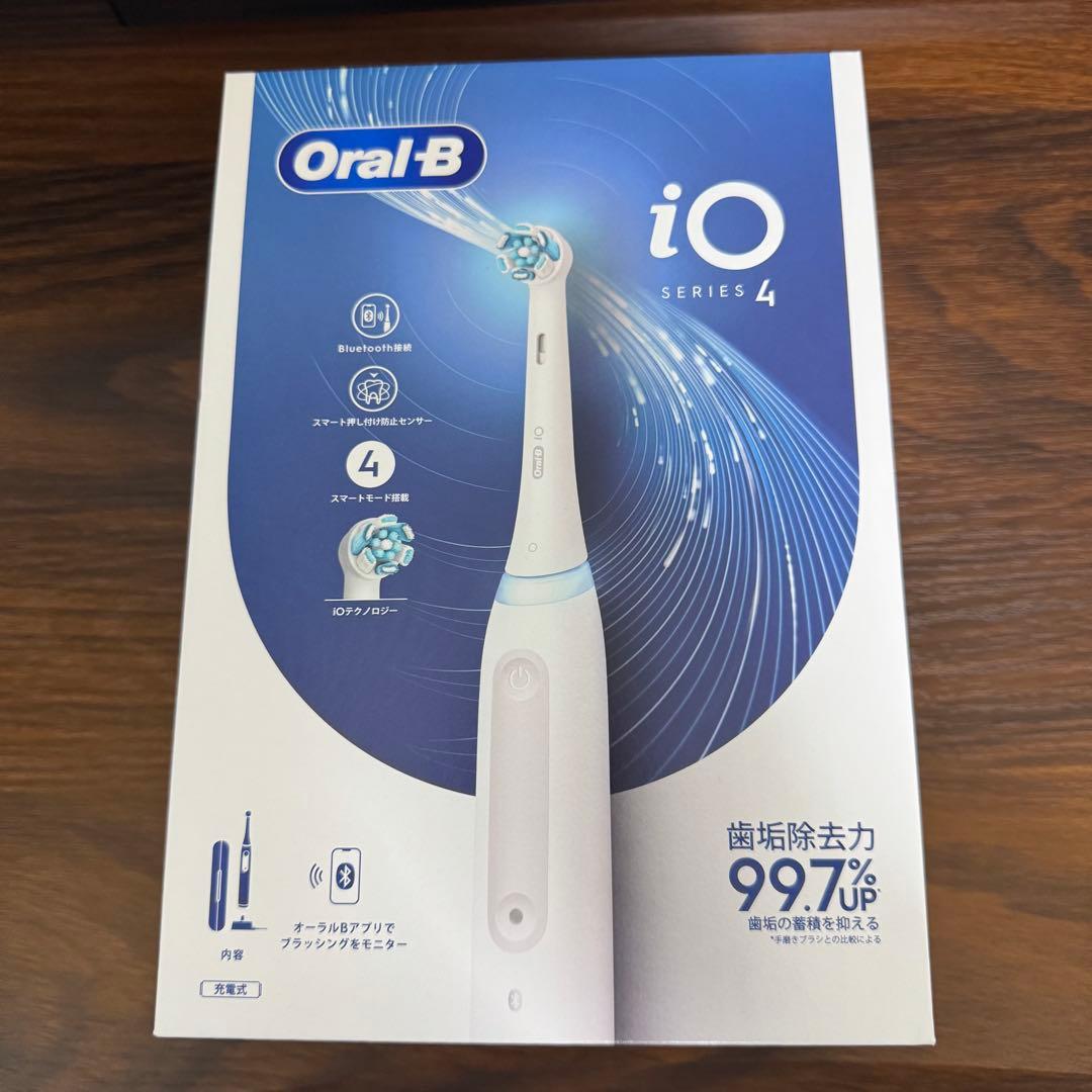 ブラウン 電動歯ブラシ オーラルB iO4 s4トラベルケース付き ホワイト