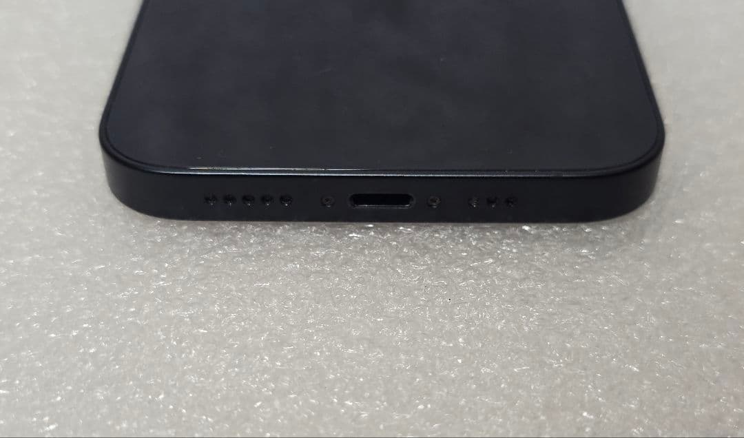 iPhone 13 128GB ミッドナイト au