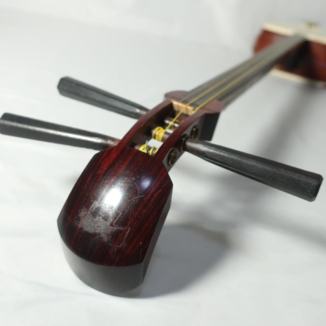 三味線 中棹 ハードケース 撥 予備弦 民謡本 付属 地唄 和楽器 E22