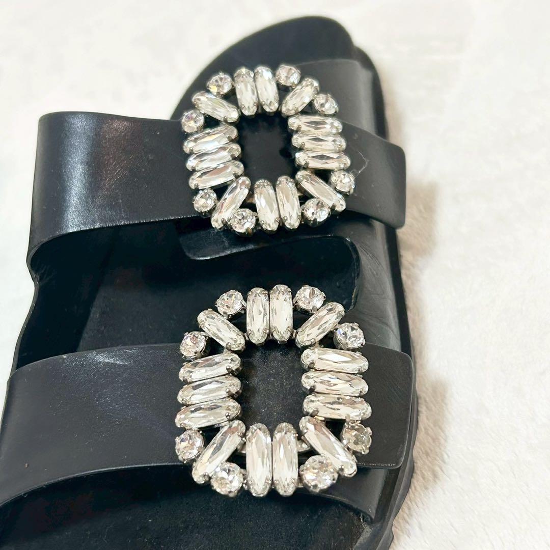 ★美品★ロジェヴィヴィエ　サンダル　ストラスバックル　37 ビジュー　箱付き