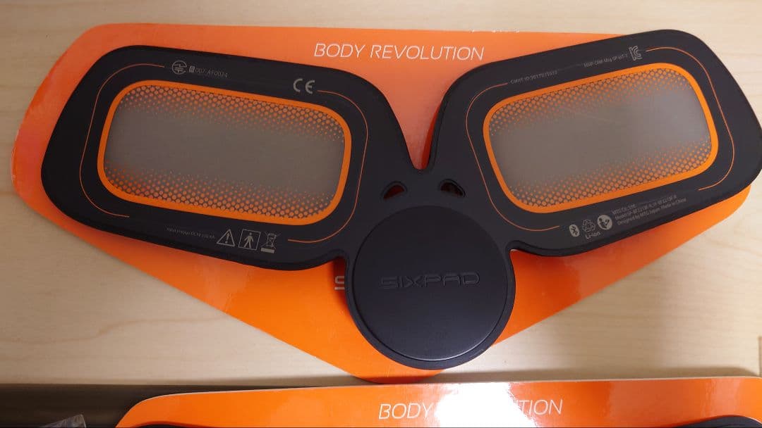 SIXPAD ボディフィット2×2セット＋ジェル10枚