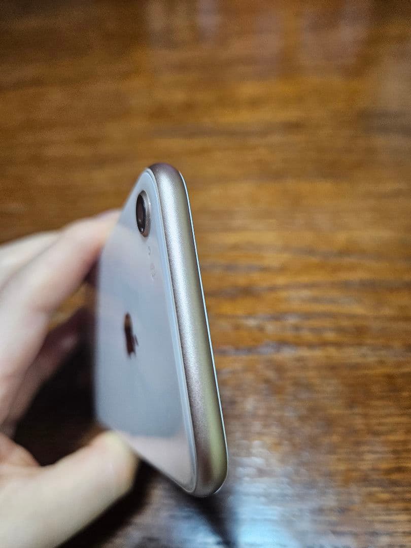 iPhone 8 64g バッテリー新品