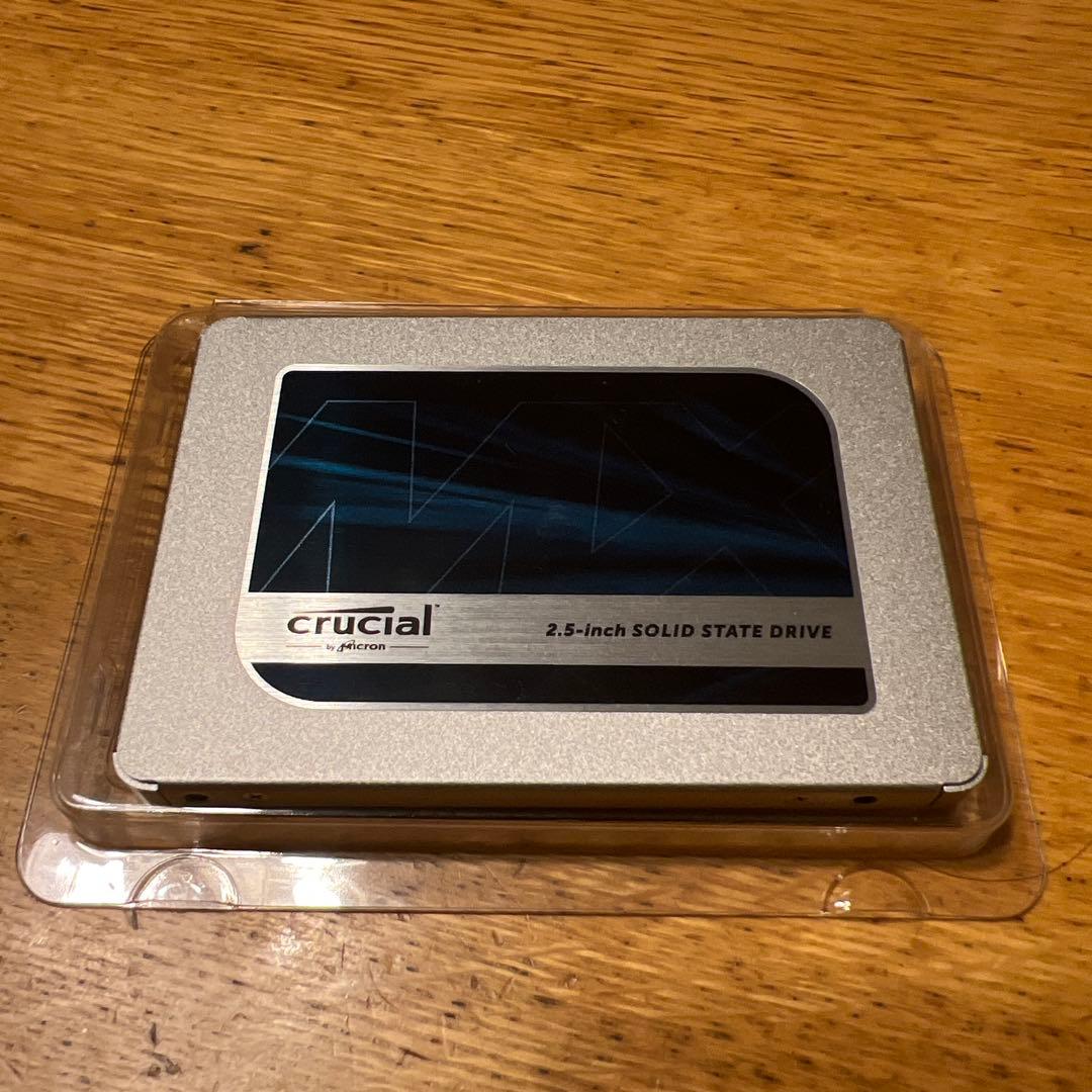 Crucial MX500 2TB 2.5インチSSD