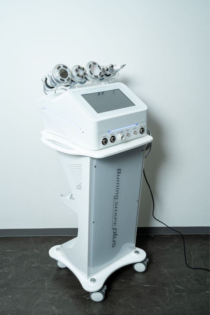 【最新美容機器】ハイパーナイフ、キャビテーション、EMS付き機器