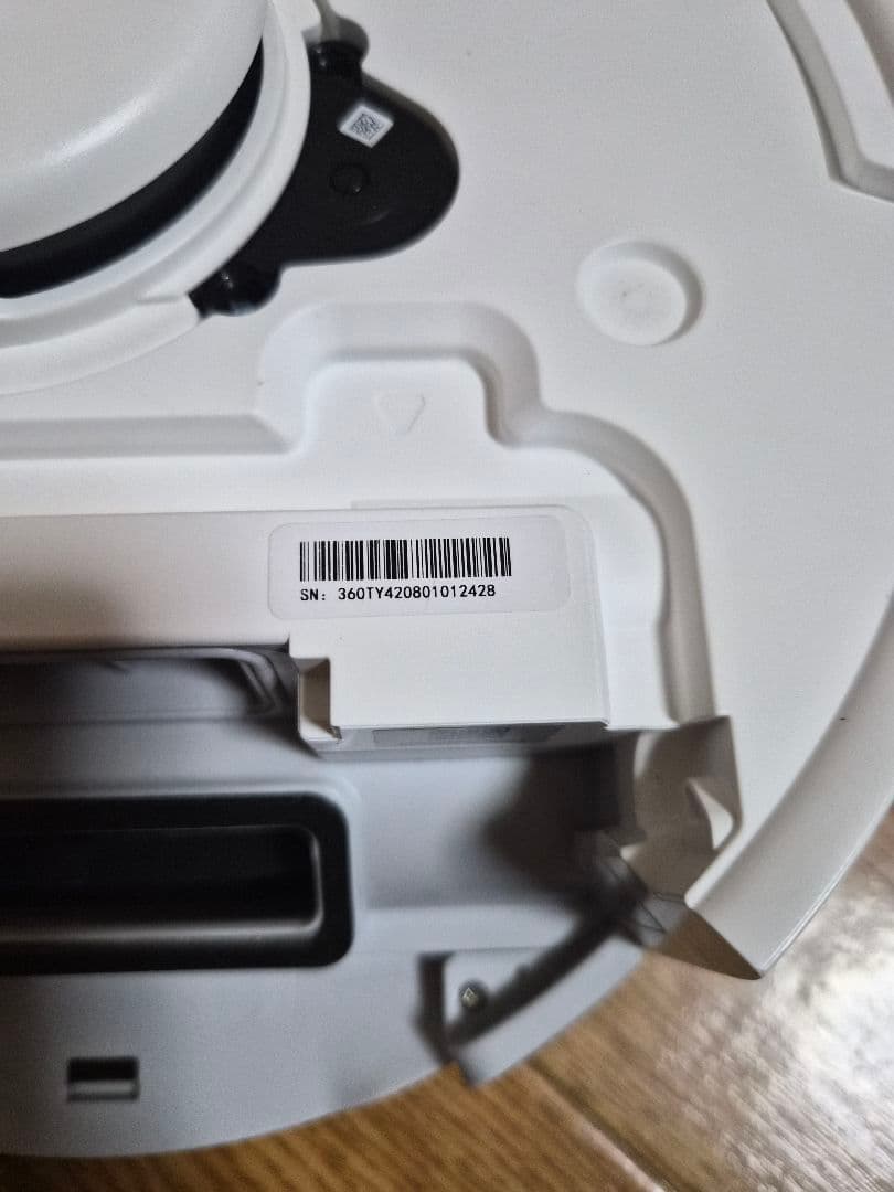 SwitchBot　ロボット掃除機　K10+PRO　ジャンク扱い品