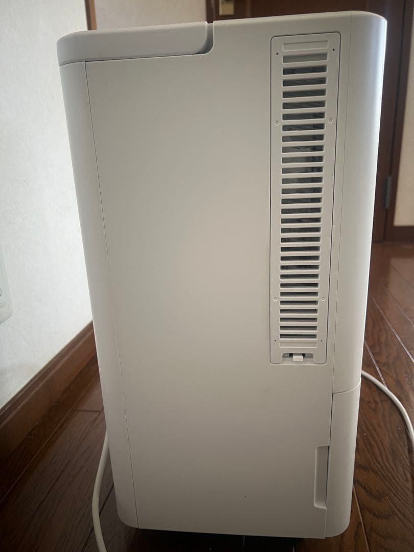 【ほぼ未使用】IRIS OHYAMA コンパクトクーラー ICP-0301G美品