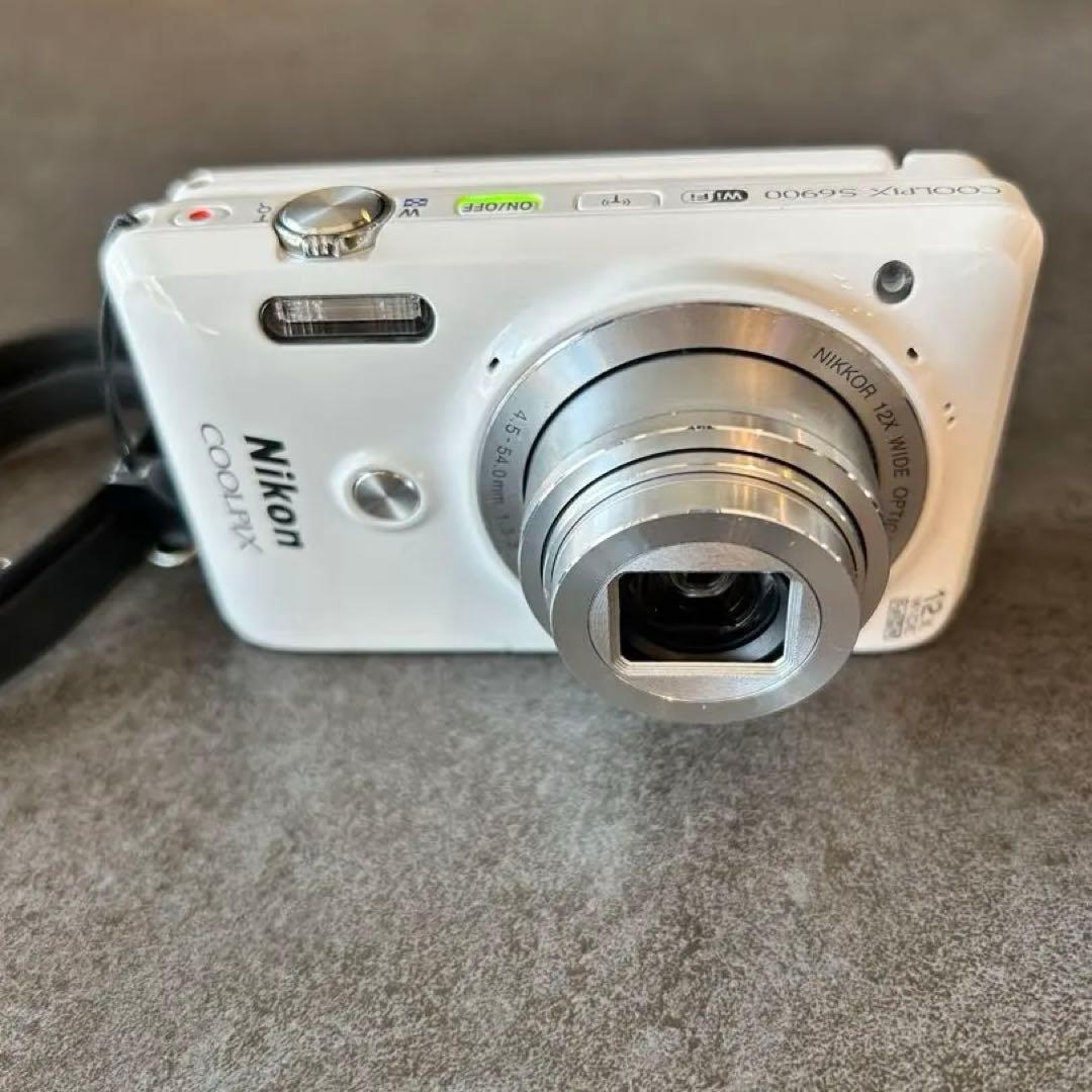 【良品】Nikon COOLPIX S6900 コンパクトデジタルカメラ