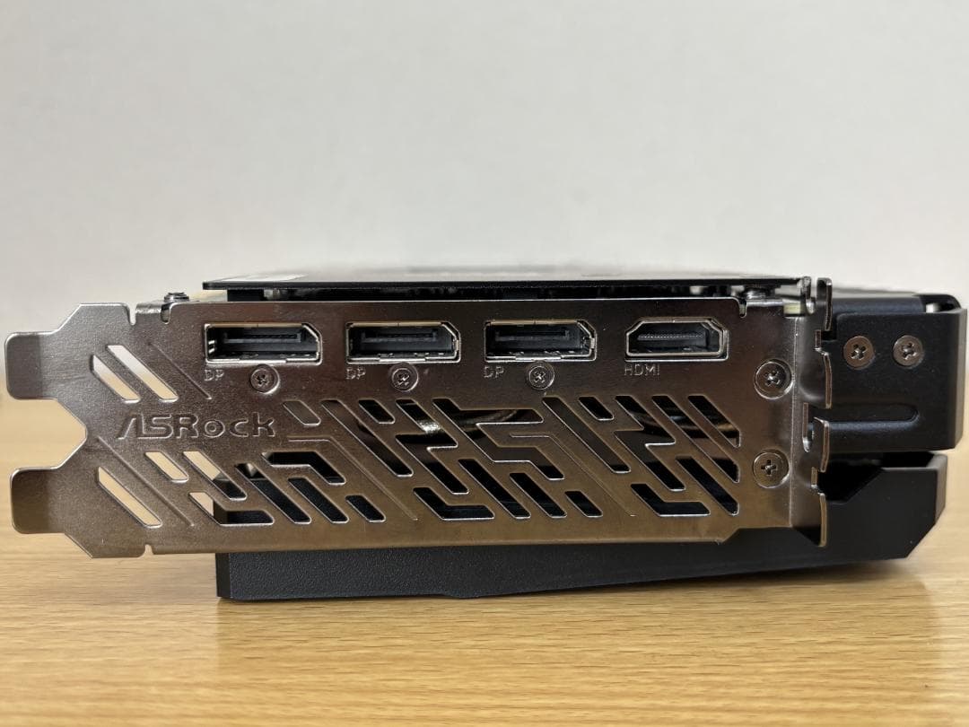 【新品同様】ASRock RX 7800 XT Phantom Gaming