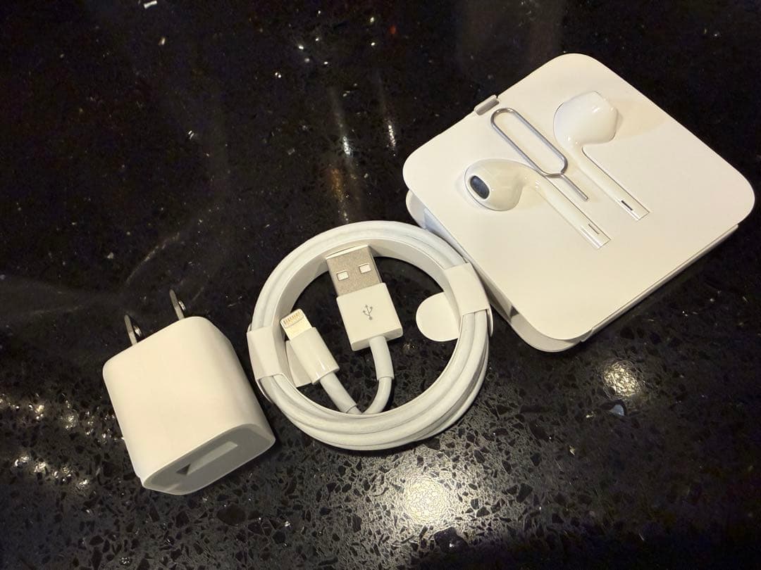 iPhone 13 128GB 本体 バッテリー容量78% SIMフリー