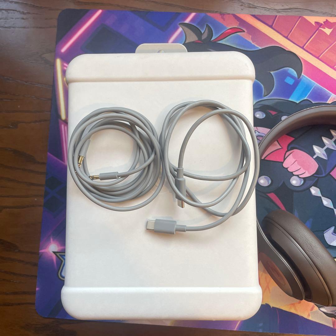 beats studio Pro ワイヤレスヘッドホン ブラウン